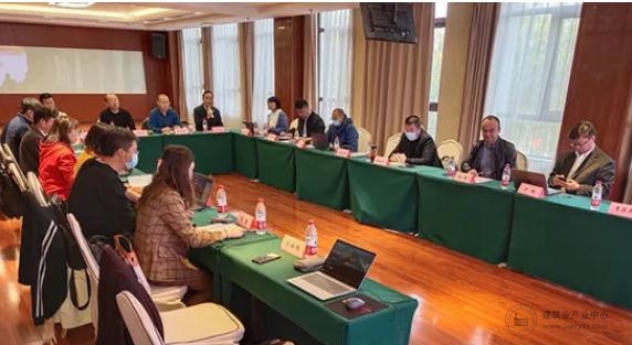05.jpg