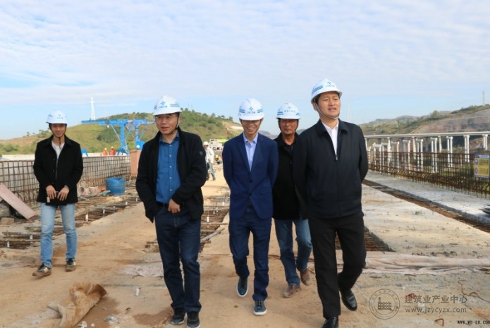 023.jpg