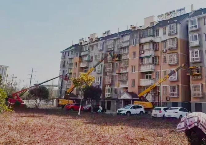 05.jpg