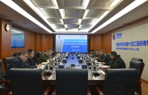 DC8CFD9C-1764-4a00-BDFB-F6E.jpg