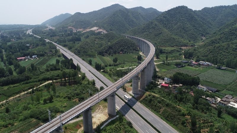 蒙华铁路庙湾跨沪陕高速特大桥.JPG