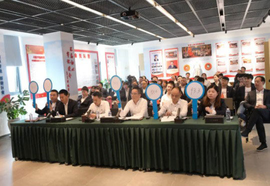 集团举办“永远跟党走，共筑青春梦”五四诗歌朗诵比赛