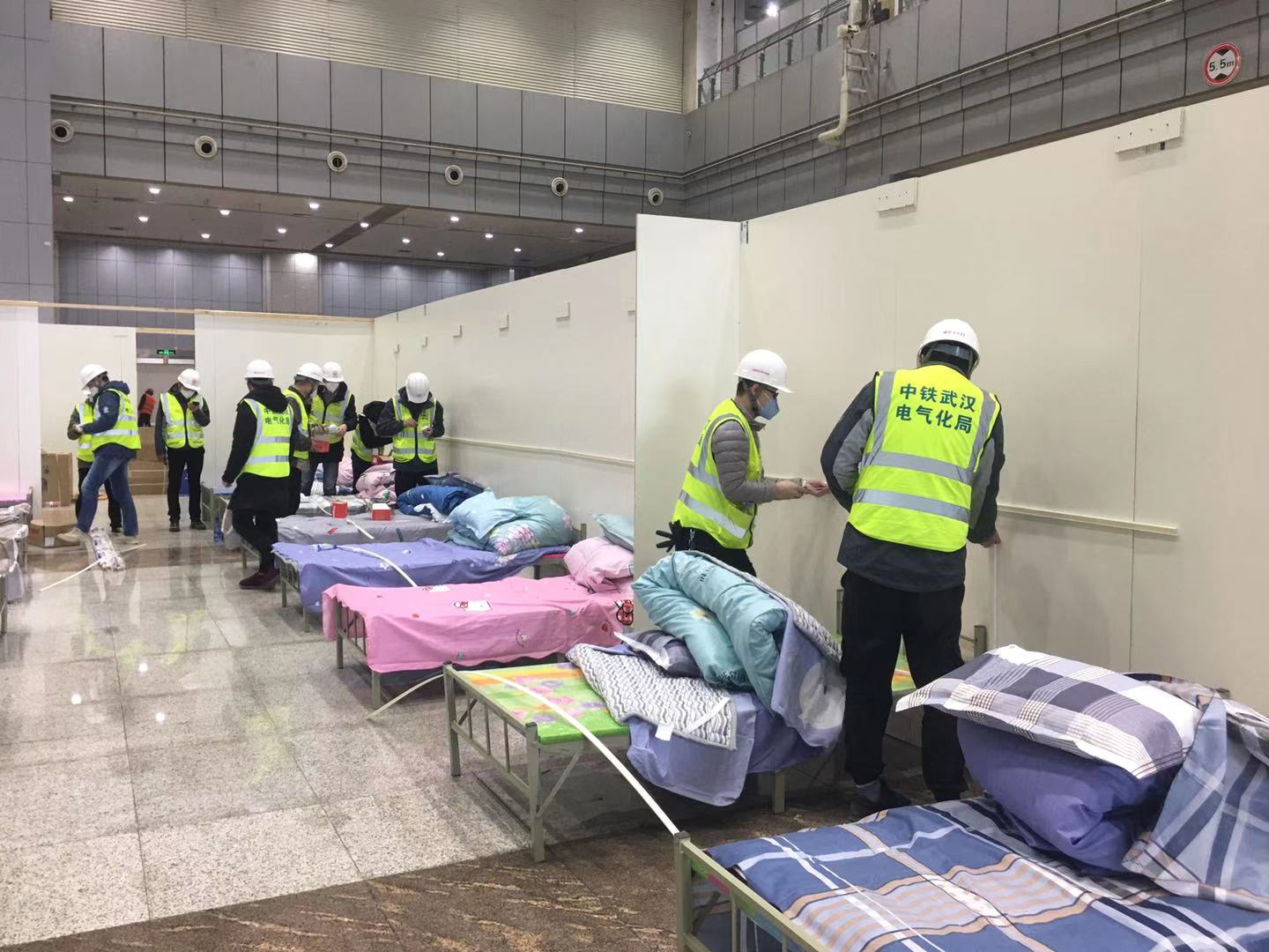 战“疫”重灾区的央企力量