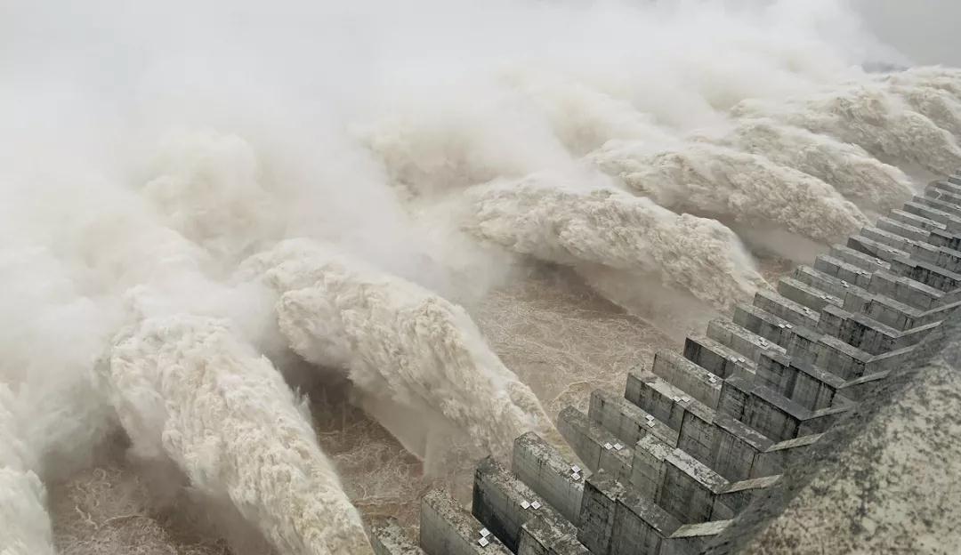 迎战洪峰，守护川渝！