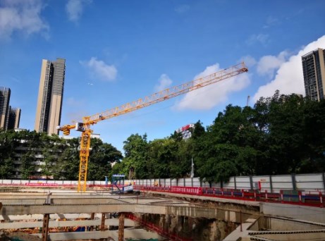 进军深圳市场！山河江麓塔机为人才建好家