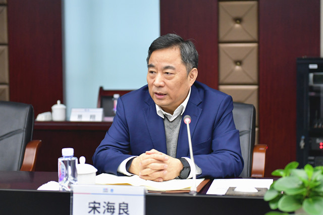 宋海良调研葛洲坝民爆业务