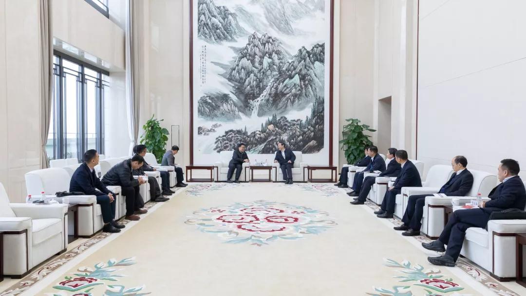 【聚焦】深圳国际控股有限公司总裁李海涛一行到中建三局交流