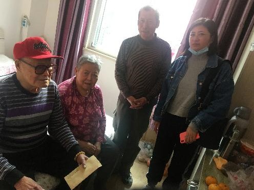 鞍山铁塔公司开展对参加过抗美援朝老战士走访慰问活动
