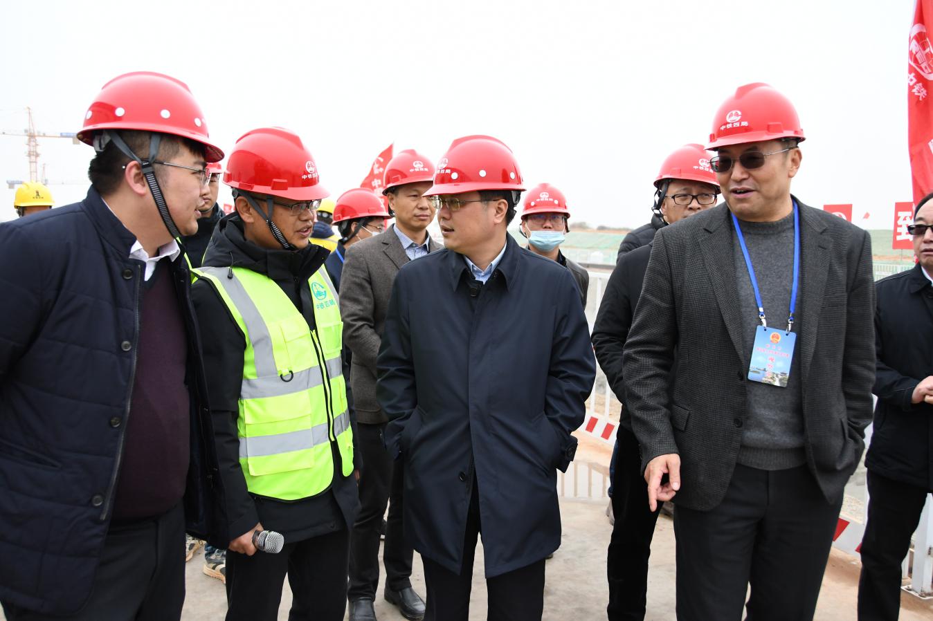 衢州市人大常委会副主任毛建民、副市长廉俊到衢州管廊项目调研