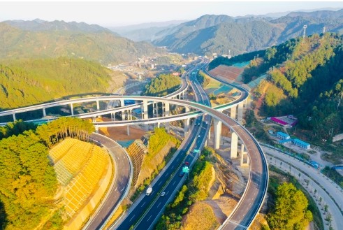 贵州凯里环城高速公路北段PPP项目投入运营 