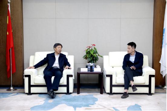 陶盛发会见深圳市金凤凰家具集团领导一行