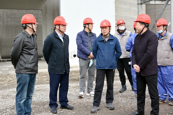 【新春走基层】公司领导慰问春节期间坚守岗位的员工