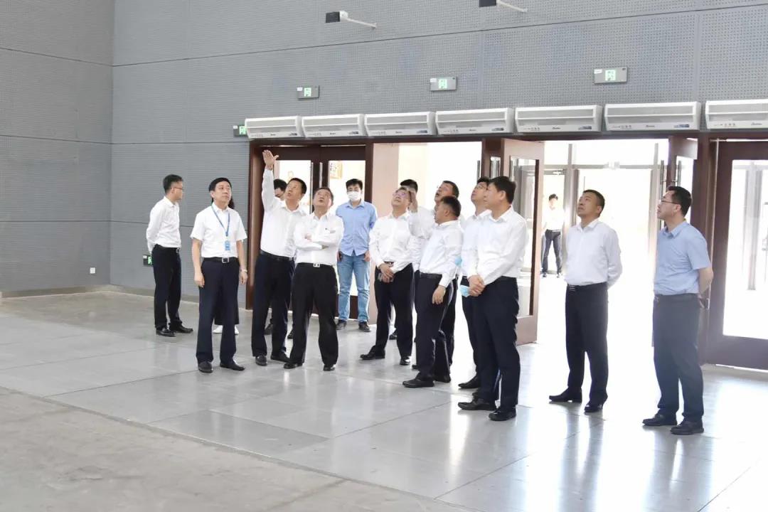 中建集团党组成员、纪检监察组组长赵钊赴石家庄信工学院项目调研