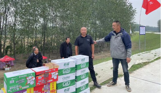汉江2标慰问园林杨市抗洪大军
