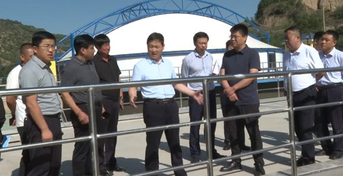 吴起县县委书记贺毅一行赴陕水集团承建的吴起县第二污水处理厂调研指导工作