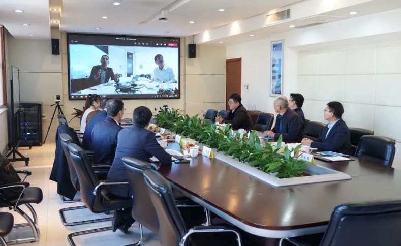 聚氨酯复合板生产厂家宏鑫源&巴斯夫管理层会晤