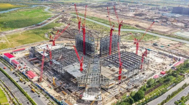 见证“临港速度”，欧历胜高机助力顶级科学家论坛永久会址建设