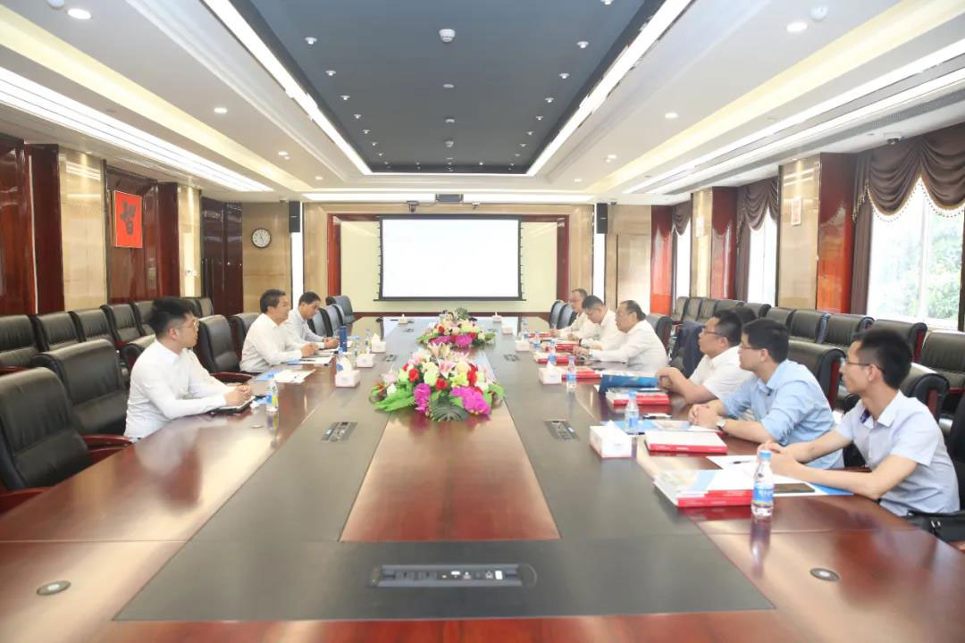 【聚焦】白建军一行赴深圳宝鹰集团进行高层拜访交流