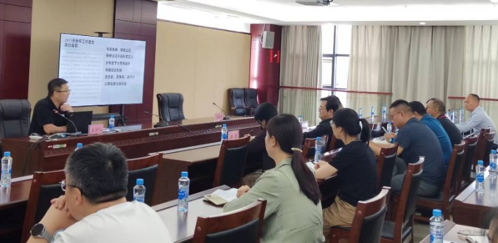 中国江西国际公司组织开展国内工程业务市场开拓业务培训暨“揭榜出征”经验分享会