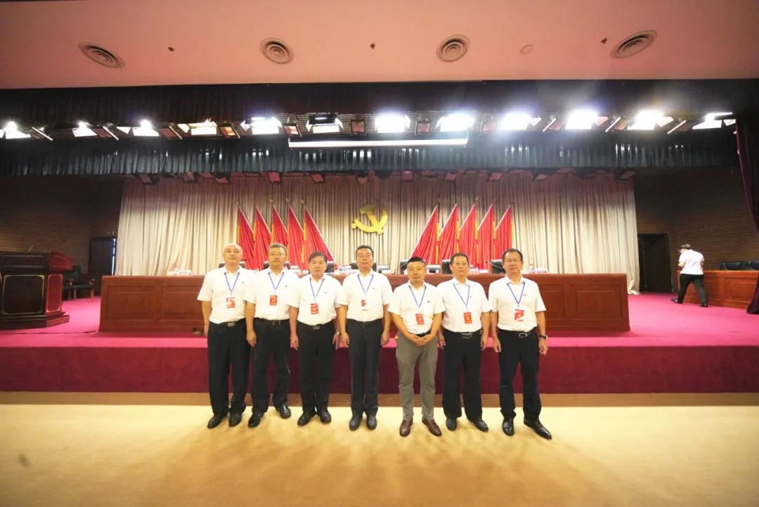 北京城建七公司第三次党员代表大会胜利召开！