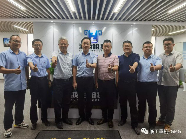 深化合作、共同发展，临工重机总经理支开印一行深入市场一线走访客户