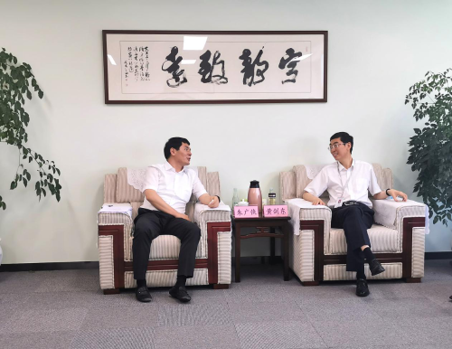 朱广侠拜会中共眉山市委副书记、天府新区眉山党工委书记黄剑东