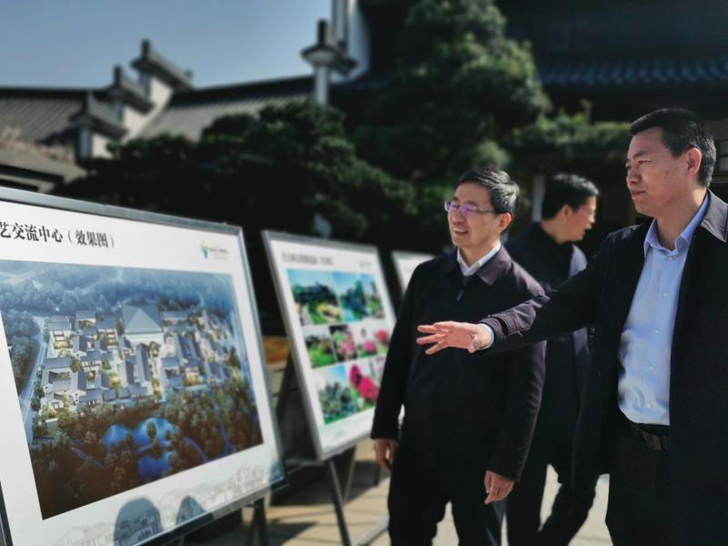 钱伟刚部长莅临我司考察指导