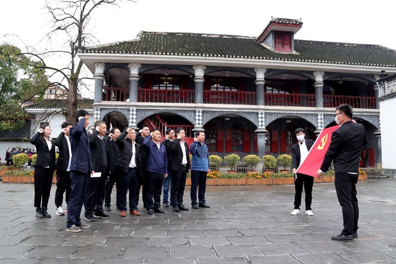 中铁七局四公司党委副书记、纪委书记范中兵到公司播州紫薇园项目部调研指导工作