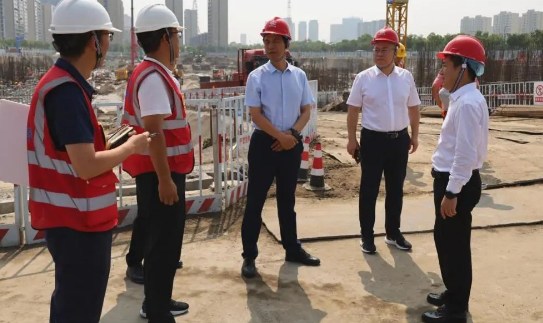 中铁四局副总经理刘光到南通总部项目检查指导工作