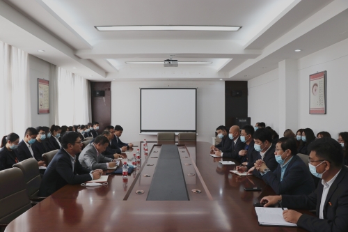 翟万全参加华中公司首次干部大会