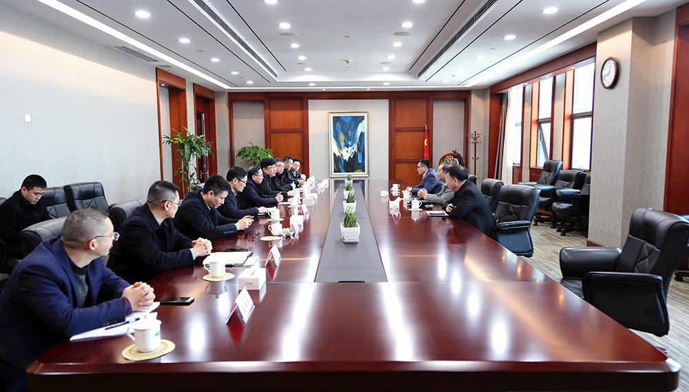 公司主要领导会见来访客人