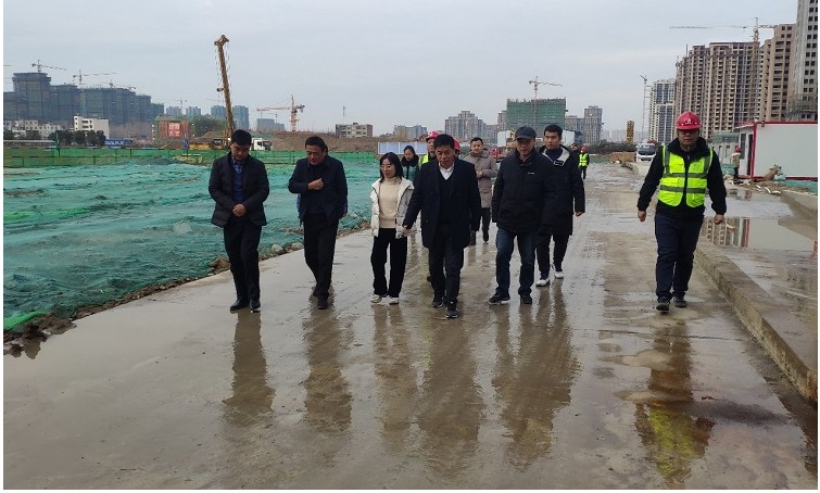 省发改委重点建设项目办公室负责人到安建总承包阜南中医院项目调研