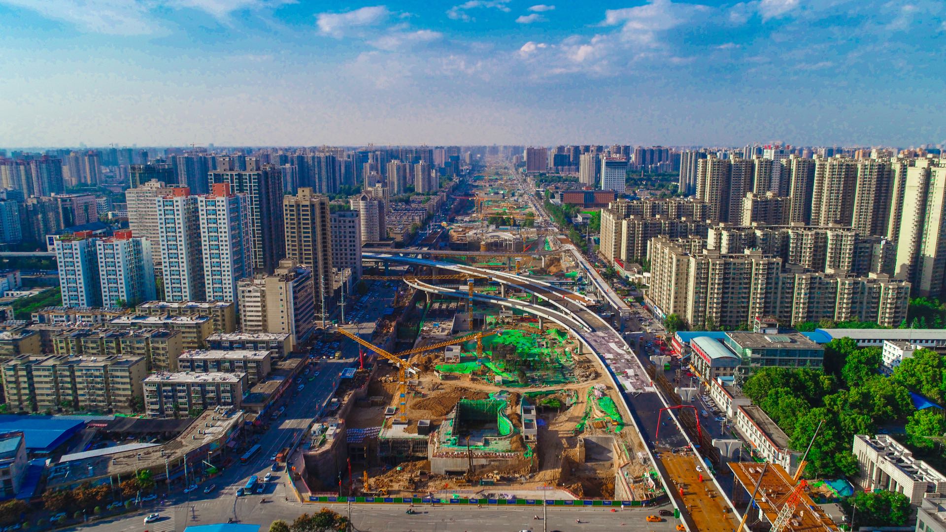 陕西省委常委、西安市委书记王浩调研中建丝路幸福林带项目