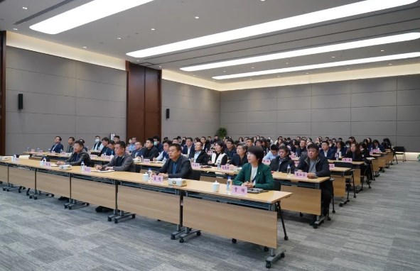 建设集团开展“企业内部控制理念及实践”专题培训