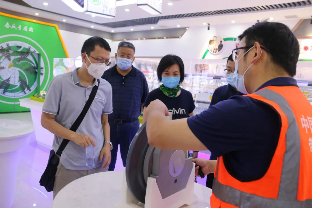深圳市审计局领导调研春风隧道大盾构施工