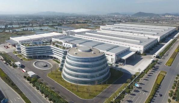 全市唯一！鼎力大型高空作业平台项目入选“未来工厂”！
