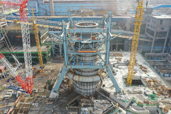 中国华冶本钢新5号3000立高炉胜利竣工投产