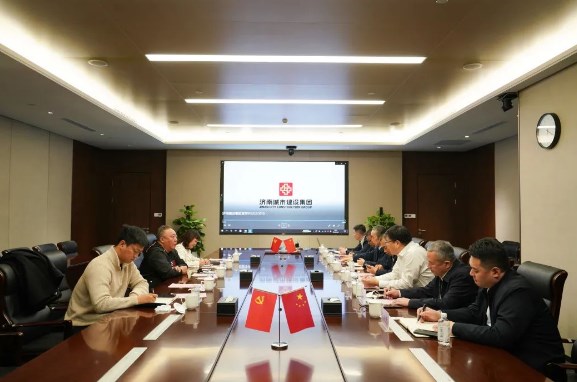 象屿集团(张家港)公司到访建设集团开展座谈交流