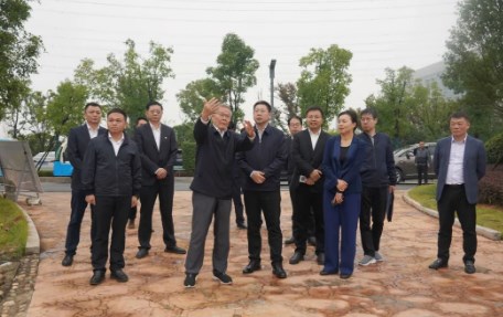 全国节水办主任蒋牧宸调研山河智能节水工作