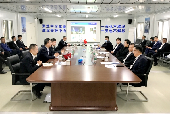 张孟星一行调研深圳前海中冶科技大厦项目