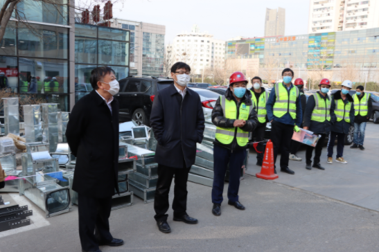 张爱民带队到中建六局发展公司天津中心妇产医院项目开展疫情防控及复工复产工作检查指导