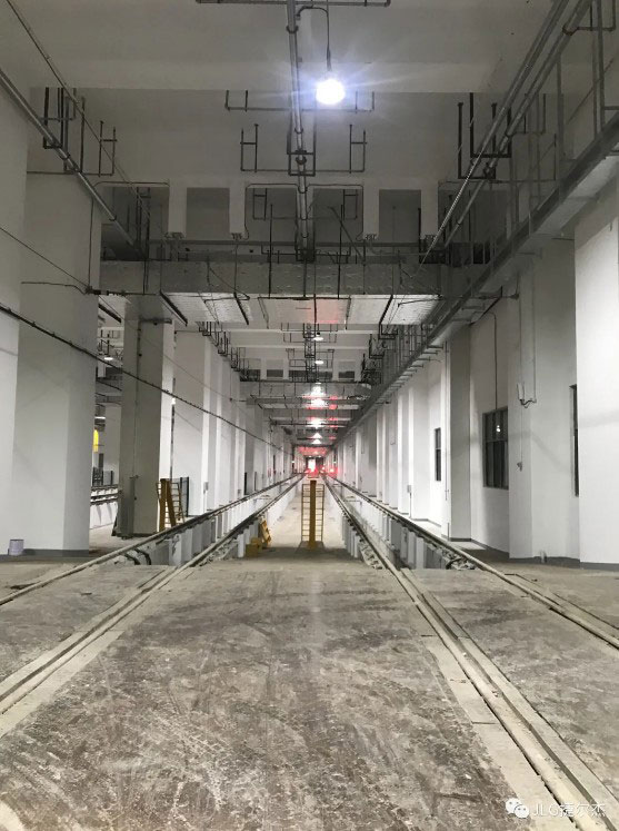 捷尔杰E450AJ助力城市轨道交通建设，安全高效再受好评