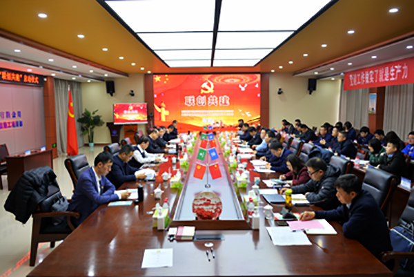 李爱敏到基层党支部联系点参加“联创共建”启动仪式并授党课