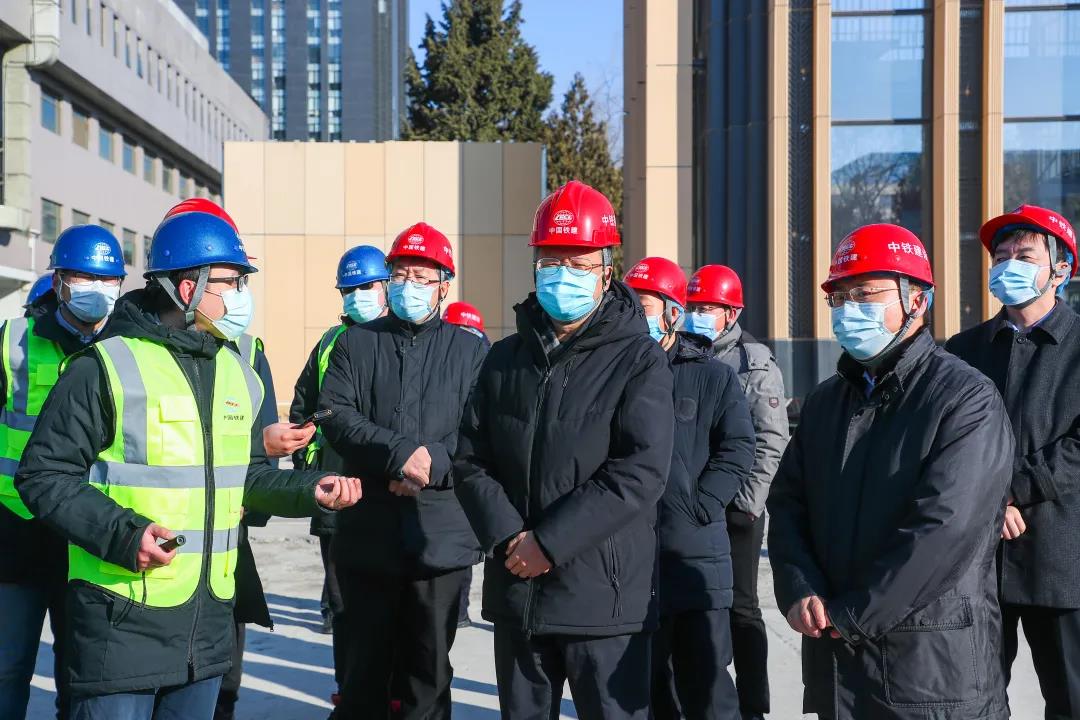 汪建平、庄尚标到中铁建设中国农业科技国际交流中心项目检查安全生产并慰问一线建设者