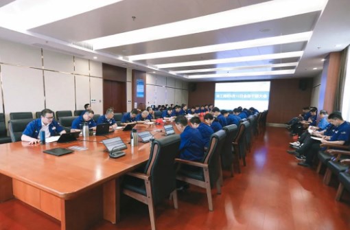 徐工消防掀起学习徐工智改数转项目启动大会会议精神热潮