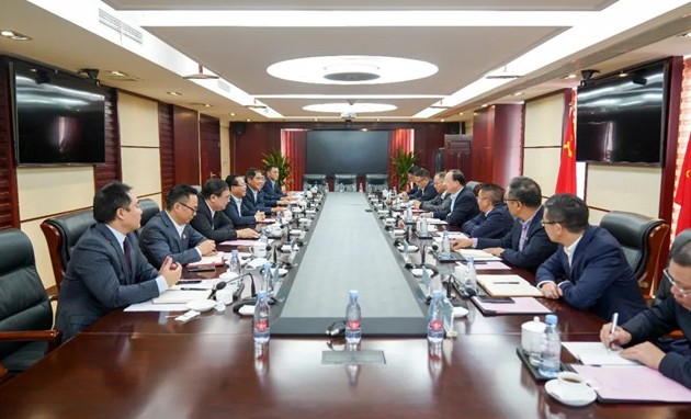 中国能建葛洲坝集团与重庆对外经贸集团深化务实合作