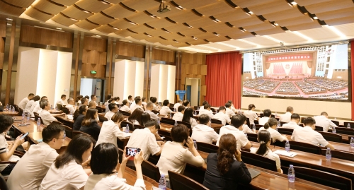 中水电五局公司党委组织收看“全国抗击新冠肺炎疫情表彰大会”