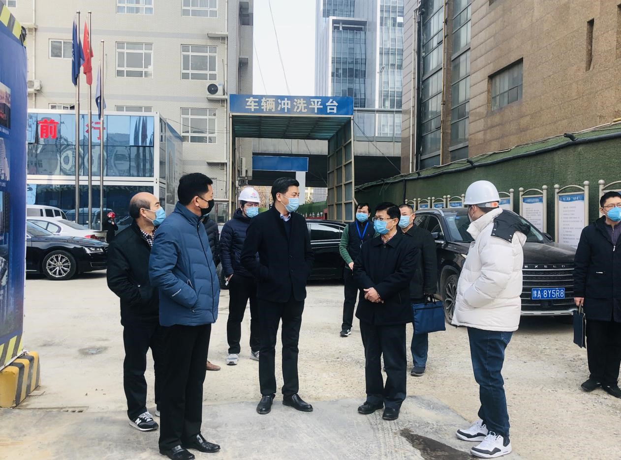 河南省总工会领导莅临集团职工医院项目检查疫情防控工作