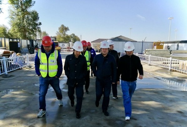 公司总经理谢军到长春地铁、长双公路项目检查指导工作
