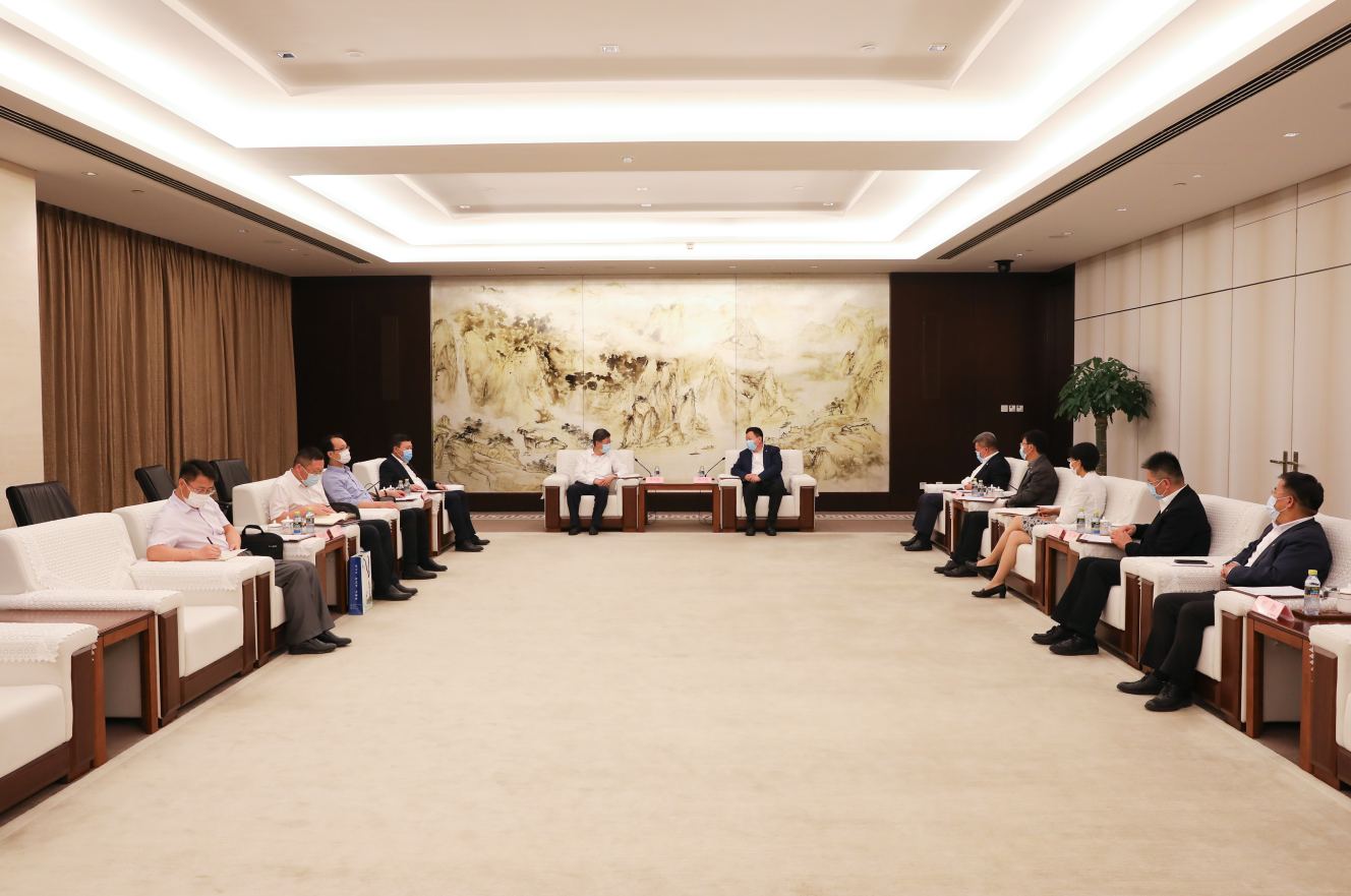 周乃翔、郑学选会见南京工业大学党委书记芮鸿岩、校长乔旭
